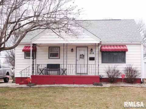 2116 N 22nd St, Springfield, IL 62702 photo 2