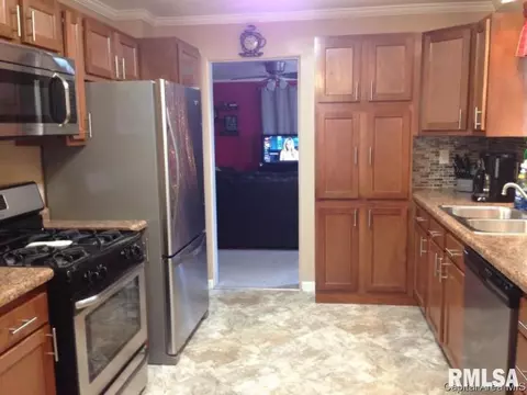 2116 N 22nd St, Springfield, IL 62702 photo 7