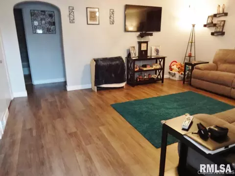 2116 N 22nd St, Springfield, IL 62702 photo 3