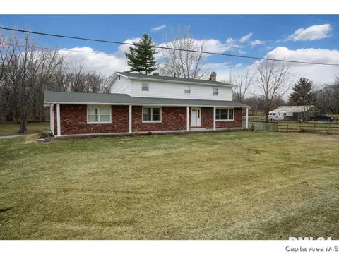 4546 Spaulding Orchard Rd, Springfield, IL 62711 photo 1