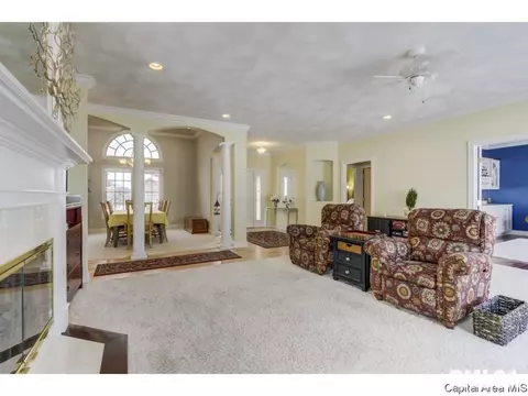 7304 Wentworth, Springfield, IL 62711 photo 6