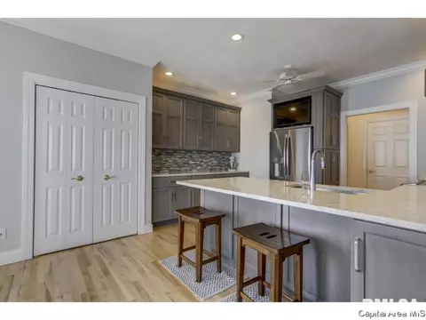 7304 Wentworth, Springfield, IL 62711 photo 14