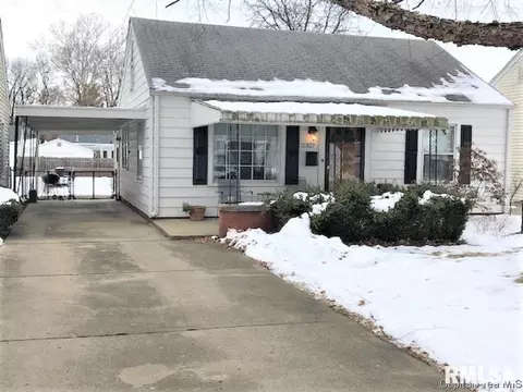 2327 S 1st Street St, Springfield, IL 62704 photo 1