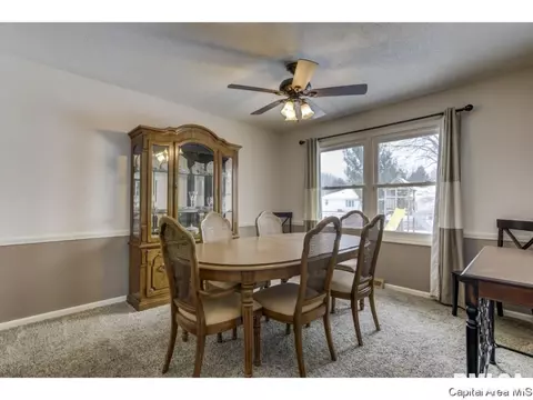 3216 Haviland Dr, Springfield, IL 62704 photo 8