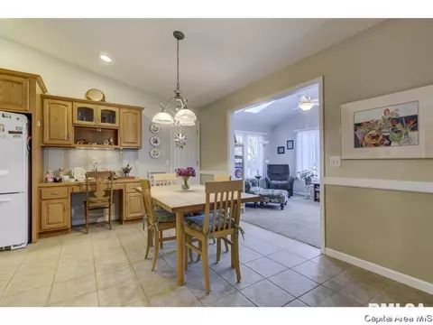 3525 Glengate Dr, Springfield, IL 62711 photo 15