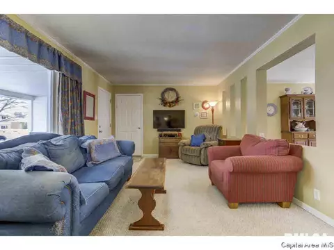 2100 Keokuk Dr, Springfield, IL 62702 photo 3