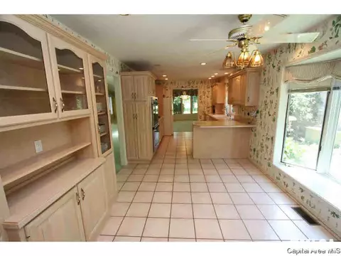 30 Turnberry, Springfield, IL 62704 photo 5