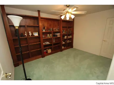 30 Turnberry, Springfield, IL 62704 photo 7