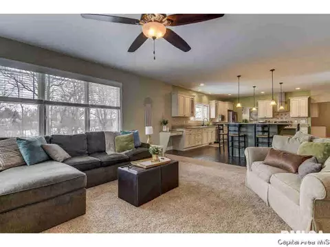 4839 Longfellow Dr, Springfield, IL 62711 photo 11