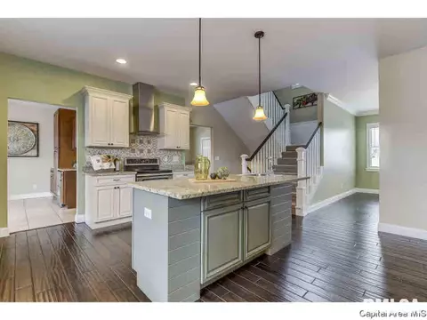 4839 Longfellow Dr, Springfield, IL 62711 photo 9