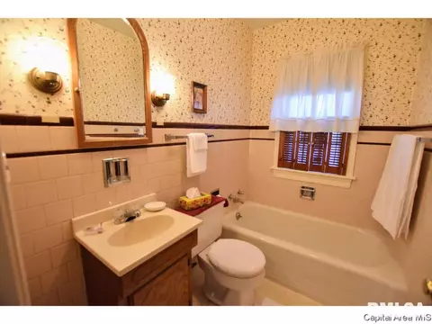 2337 S 8th, Springfield, IL 62703 photo 26