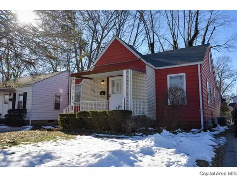 2337 S 8th, Springfield, IL 62703 photo 2
