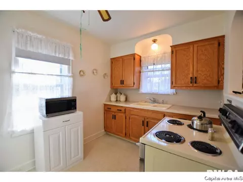 2337 S 8th, Springfield, IL 62703 photo 19