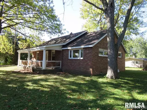 5 And 9 Branford Ct, Springfield, IL 62703 photo 2