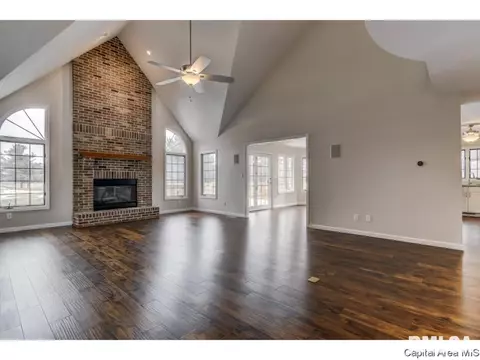 2901 Wildcat Ct, Springfield, IL 62711 photo 9