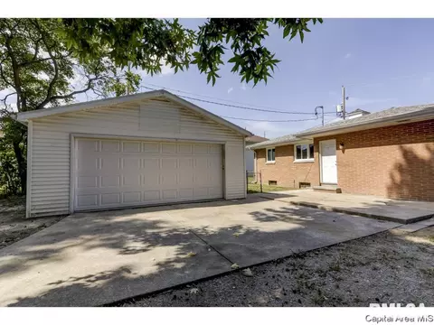 3218 Enos Ave, Springfield, IL 62702 photo 27