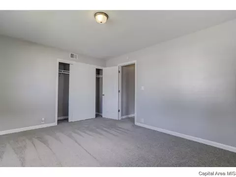 3218 Enos Ave, Springfield, IL 62702 photo 11
