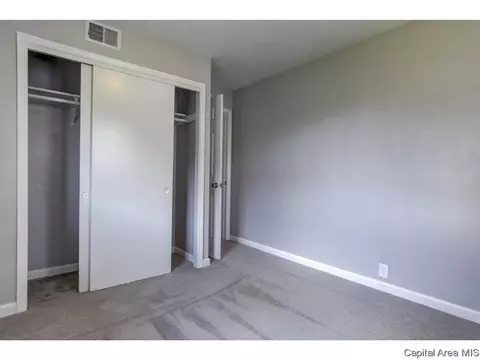 3218 Enos Ave, Springfield, IL 62702 photo 15