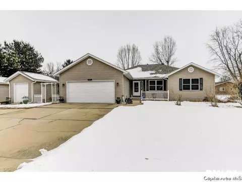 64 Cinnamon Crk, Springfield, IL 62707 photo 1