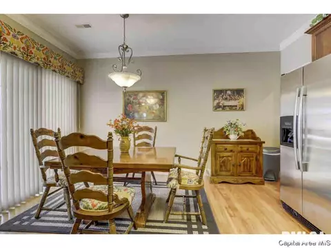 821 Longleaf, Springfield, IL 62711 photo 17