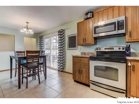 39 Roundtable, Springfield, IL 62704 photo 8