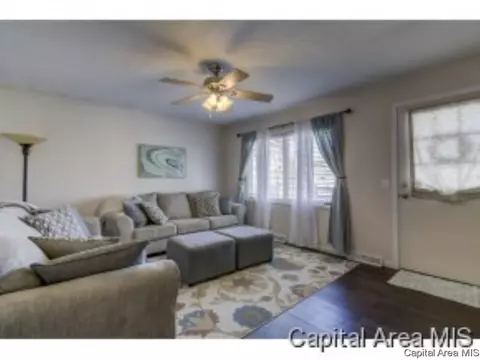 2928 Sherborn Rd, Springfield, IL 62702 photo 6