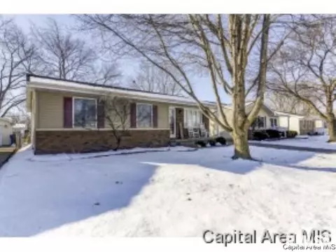 2928 Sherborn Rd, Springfield, IL 62702 photo 3