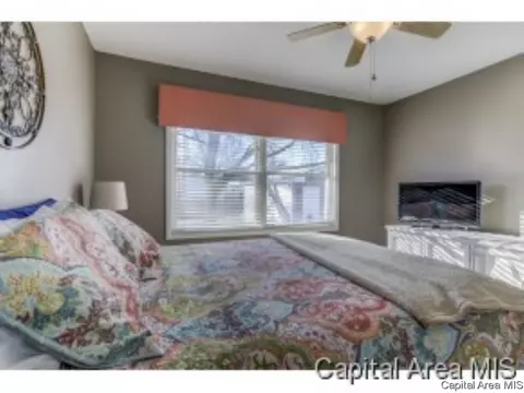 2928 Sherborn Rd, Springfield, IL 62702 photo 17