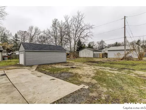 1145 Kings Hwy, Springfield, IL 62702 photo 23