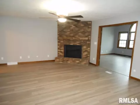20 Longview, Springfield, IL 62712 photo 6