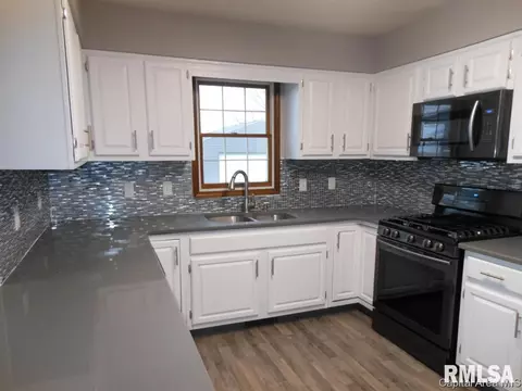 20 Longview, Springfield, IL 62712 photo 9