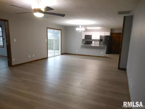 20 Longview, Springfield, IL 62712 photo 5