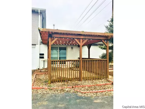 441 S Durkin Dr, Springfield, IL 62704 photo 15