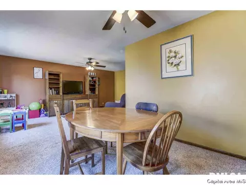 2024 Croydon Ave, Springfield, IL 62703 photo 7