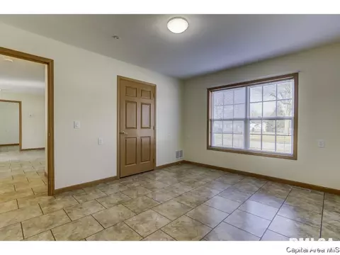 1500 W Jerome Ave, Springfield, IL 62704 photo 14