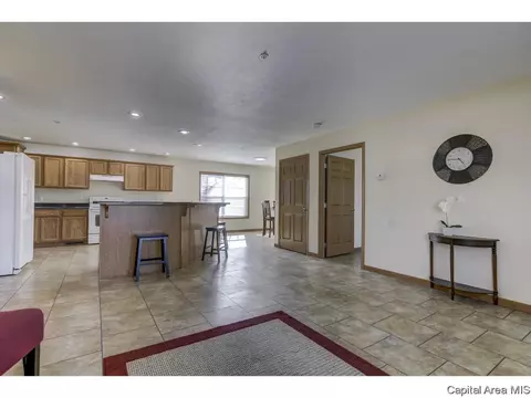 1500 W Jerome Ave, Springfield, IL 62704 photo 5