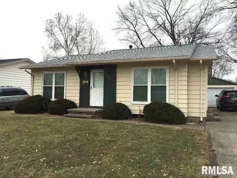 2413 Stokebridge Rd, Springfield, IL 62702 photo 3