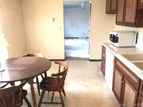 2413 Stokebridge Rd, Springfield, IL 62702 photo 13