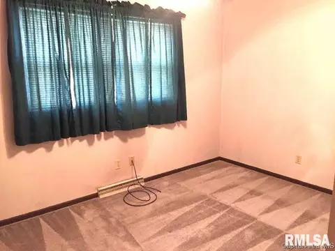 2413 Stokebridge Rd, Springfield, IL 62702 photo 14