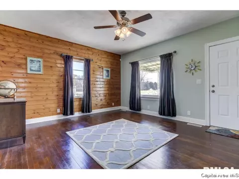 2745 E Sangamon Ave, Springfield, IL 62702 photo 9