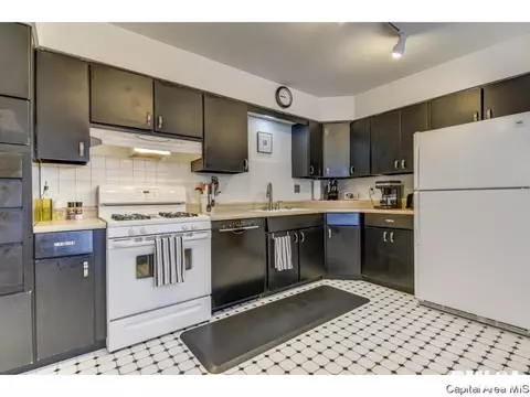 44 Archer Ave, Springfield, IL 62704 photo 9
