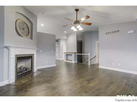 7306 Torrington Way, Springfield, IL 62711 photo 5