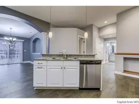 7306 Torrington Way, Springfield, IL 62711 photo 11