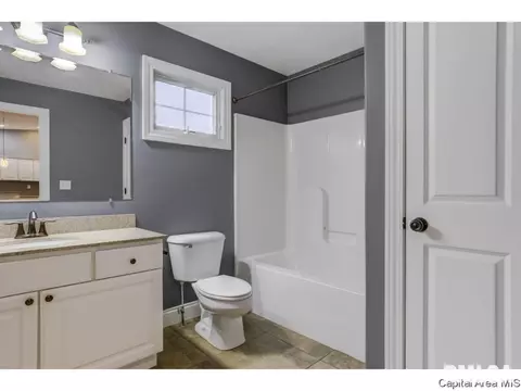 7306 Torrington Way, Springfield, IL 62711 photo 10