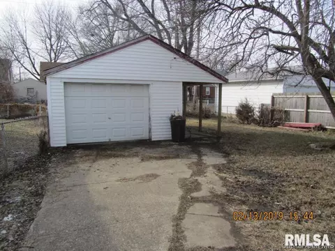 1921 N 8th St, Springfield, IL 62702 photo 7