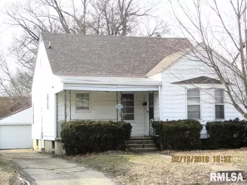 1921 N 8th St, Springfield, IL 62702 photo 1