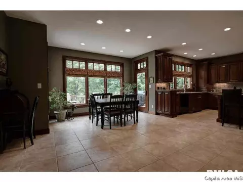16 Hickory Rdg, Springfield, IL 62707 photo 16