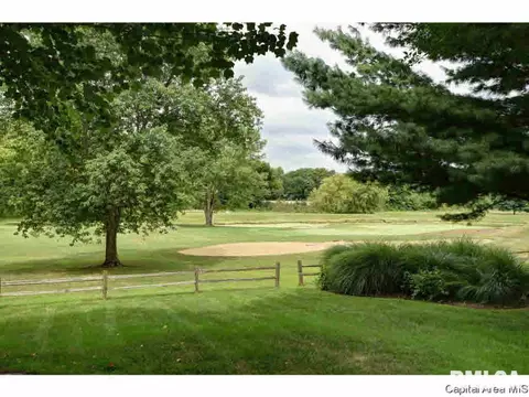 16 Hickory Rdg, Springfield, IL 62707 photo 8