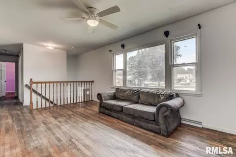1640 E Griffiths Ave, Springfield, IL 62702 photo 3