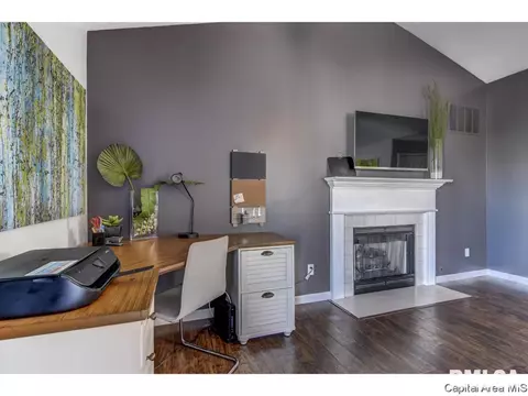 3809 Kerry Blvd, Springfield, IL 62712 photo 6